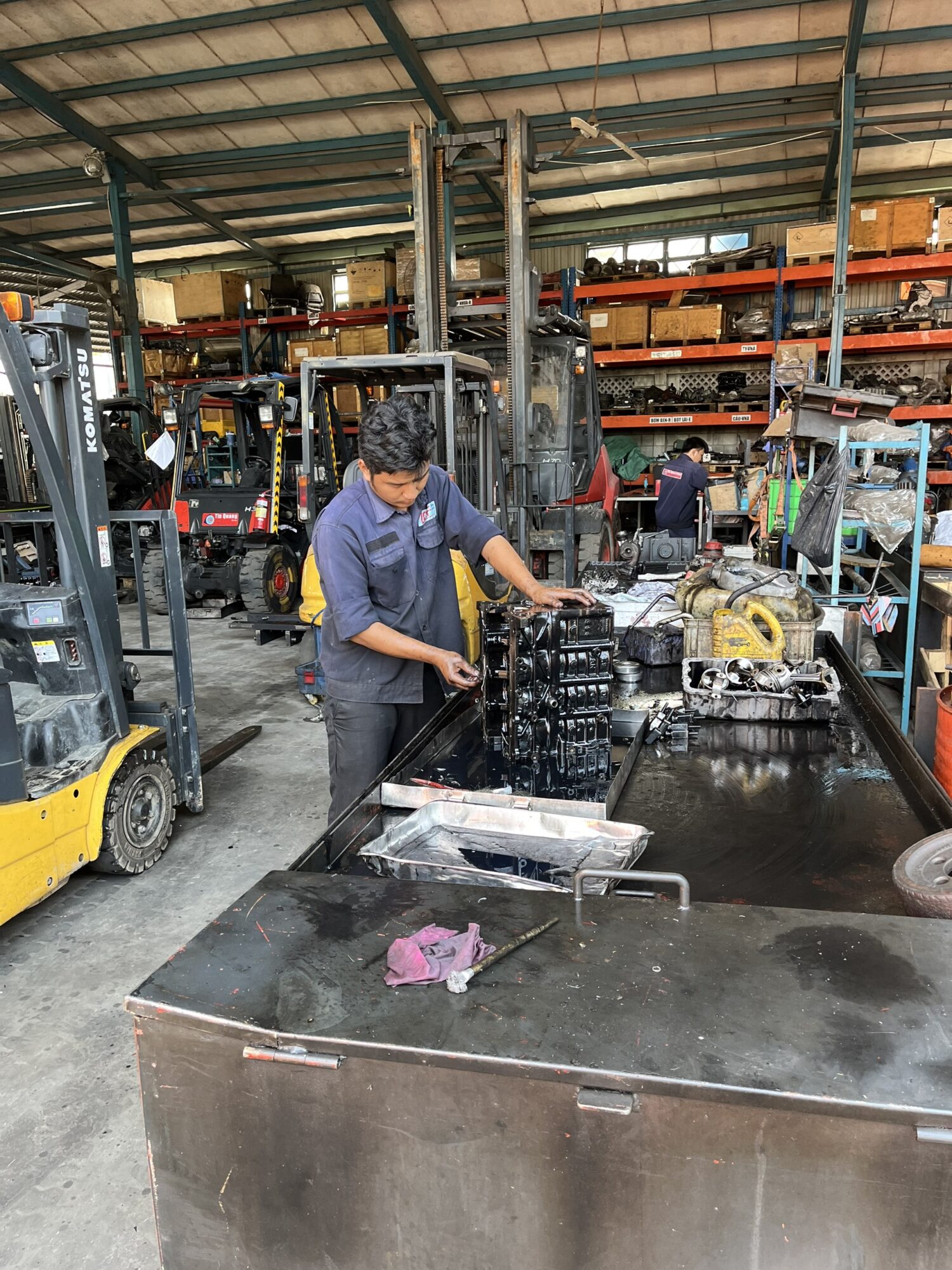 sửa chữa xe nâng điện pallet