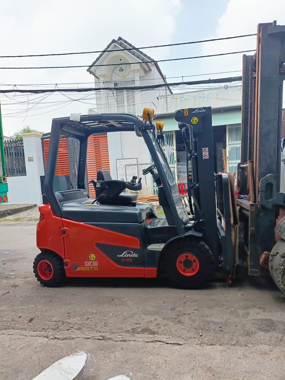 xe nâng chống cháy nổ