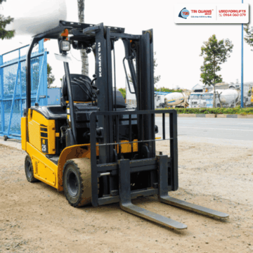 Komatsu Xe Nâng Điện Cũ 2.5 Tấn - Model FE25-1 03323