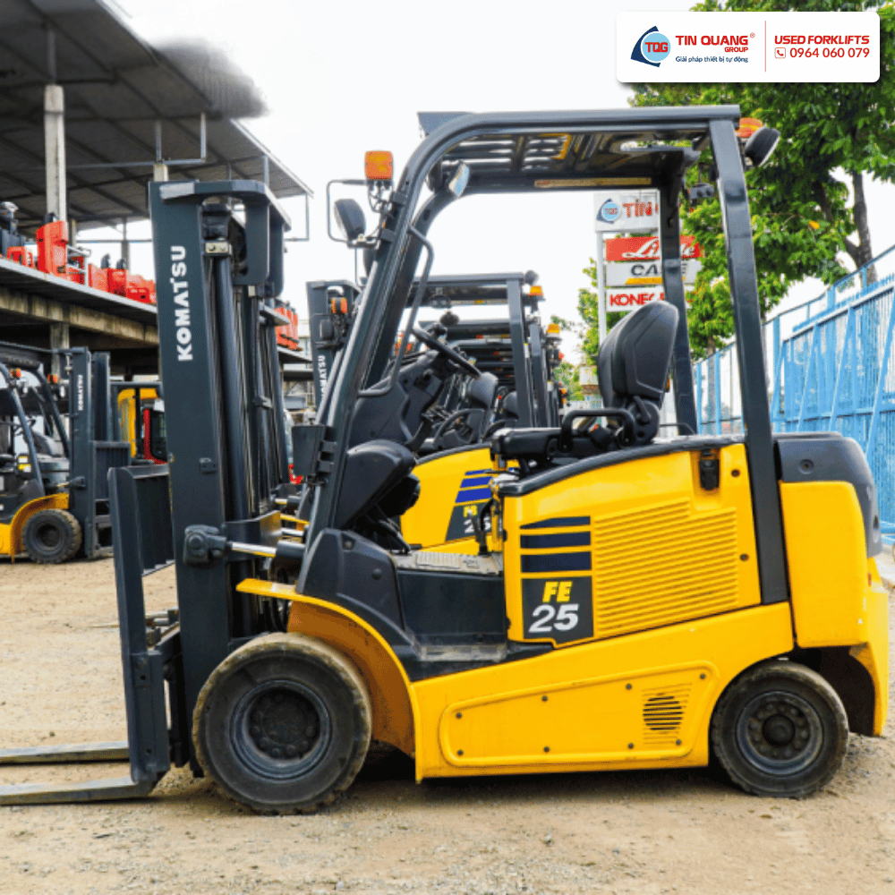 Komatsu Xe Nâng Điện Cũ 2.5 tấn - Model FE25-1 03286 - Ảnh 10