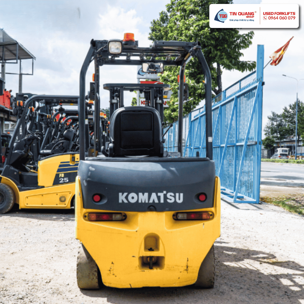 Komatsu Xe Nâng Điện Cũ 2.5 tấn - Model FE25-1 03286 - Ảnh 7