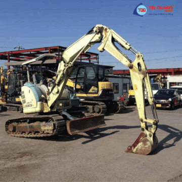 Yanmar Máy Đào Bánh Xích Cũ B4-6 (2007)