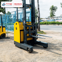 Komatsu Xe Nâng Điện Cũ FB15-12 1.5 Tấn 2012 - 843368