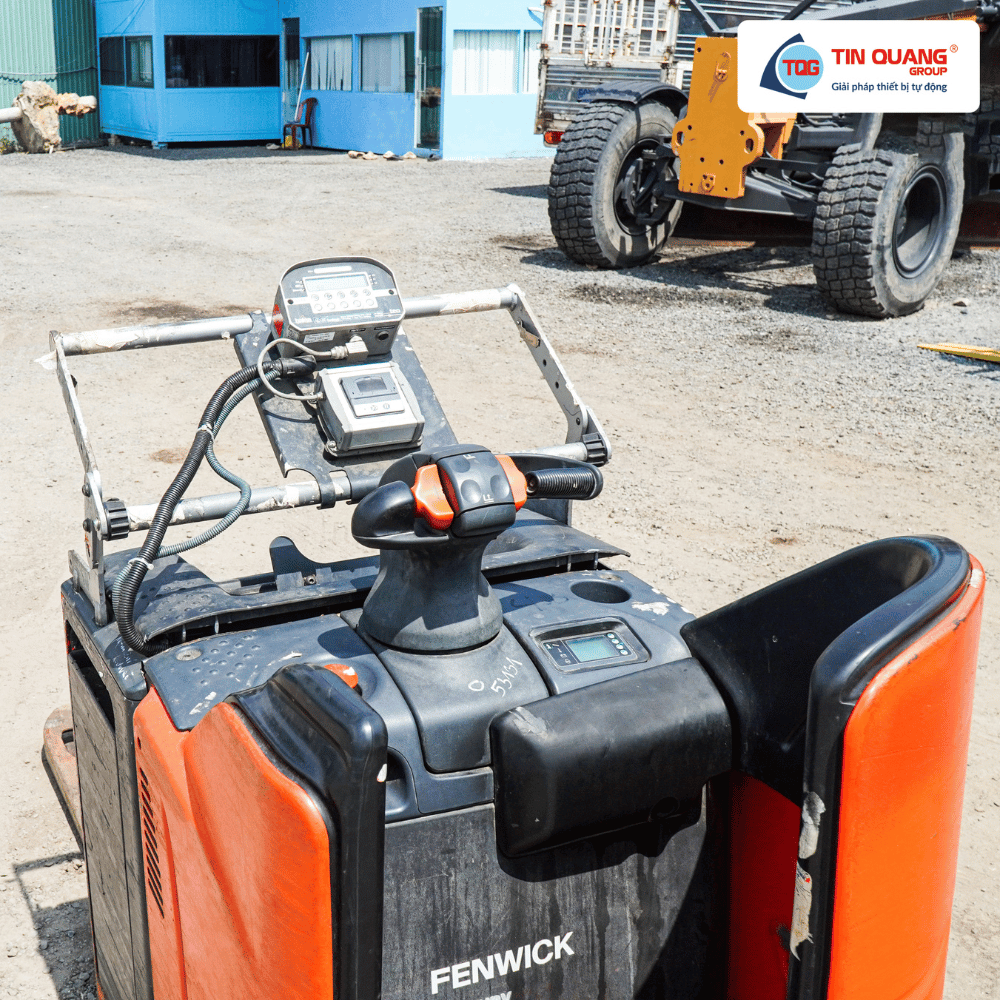 Linde Xe Nâng Điện Cũ T20SP 2 Tấn - 3979 - Ảnh 8